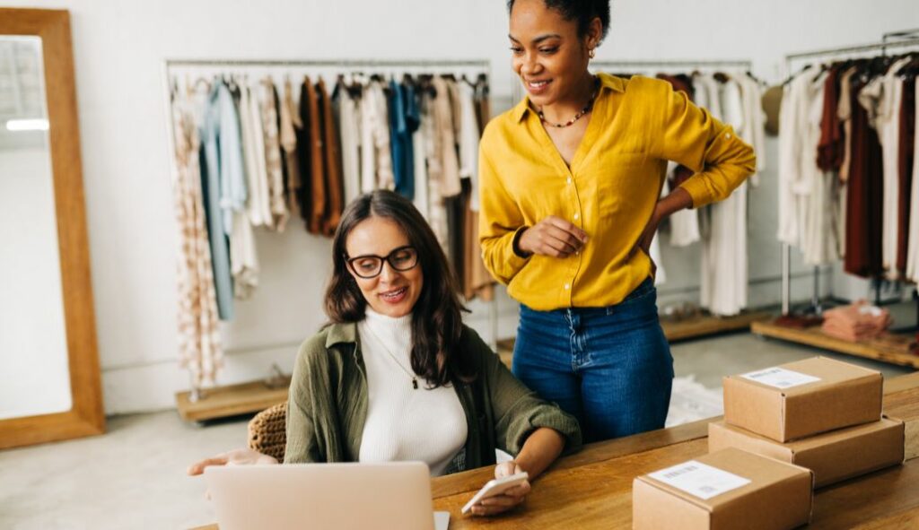 Clothing Dropshipping:How Sellers Can Profit 3 Clothing Dropshipping